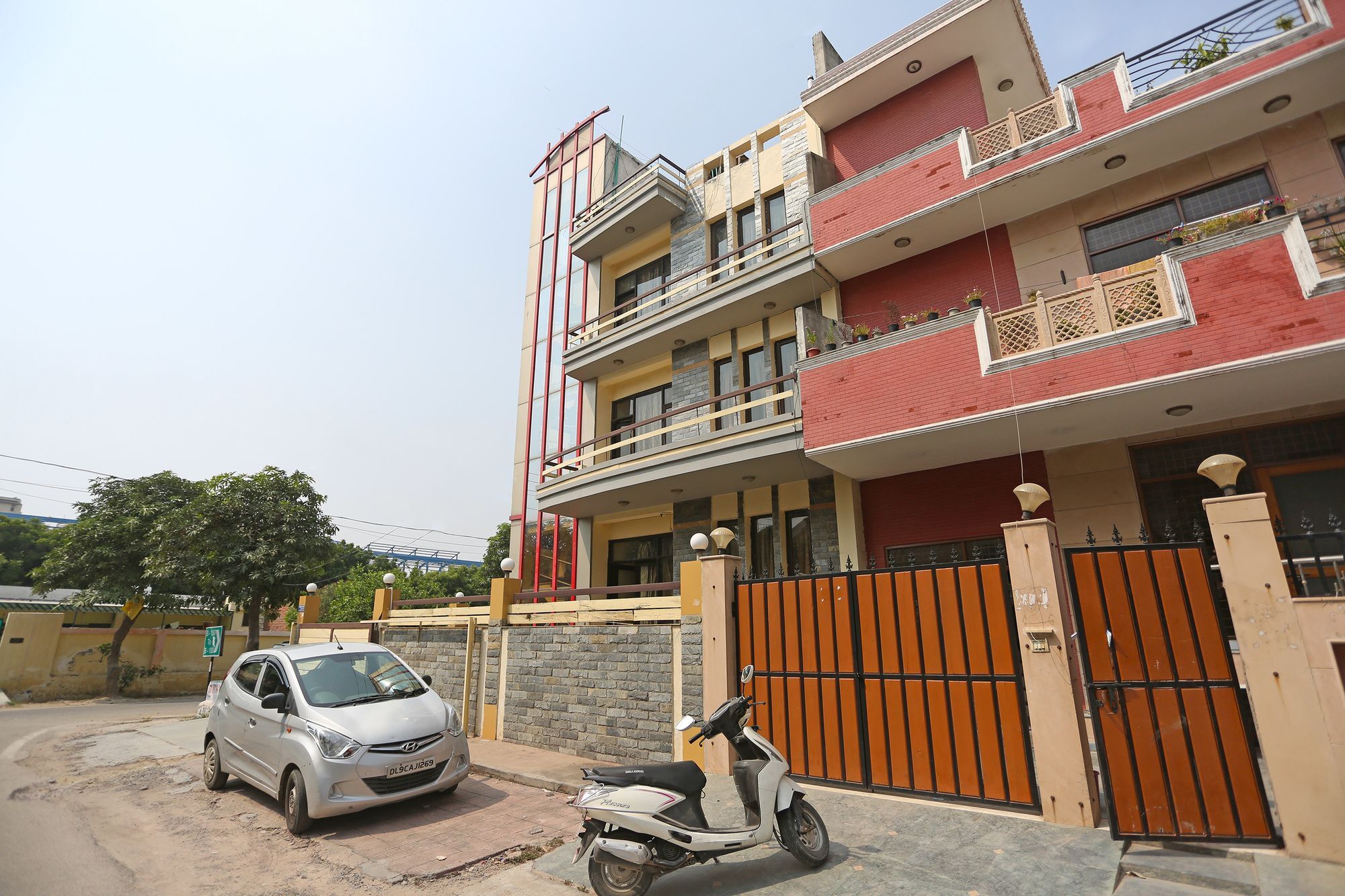 Oyo 9601 Hotel Sunshine Residency Castle Noida Eksteriør bilde