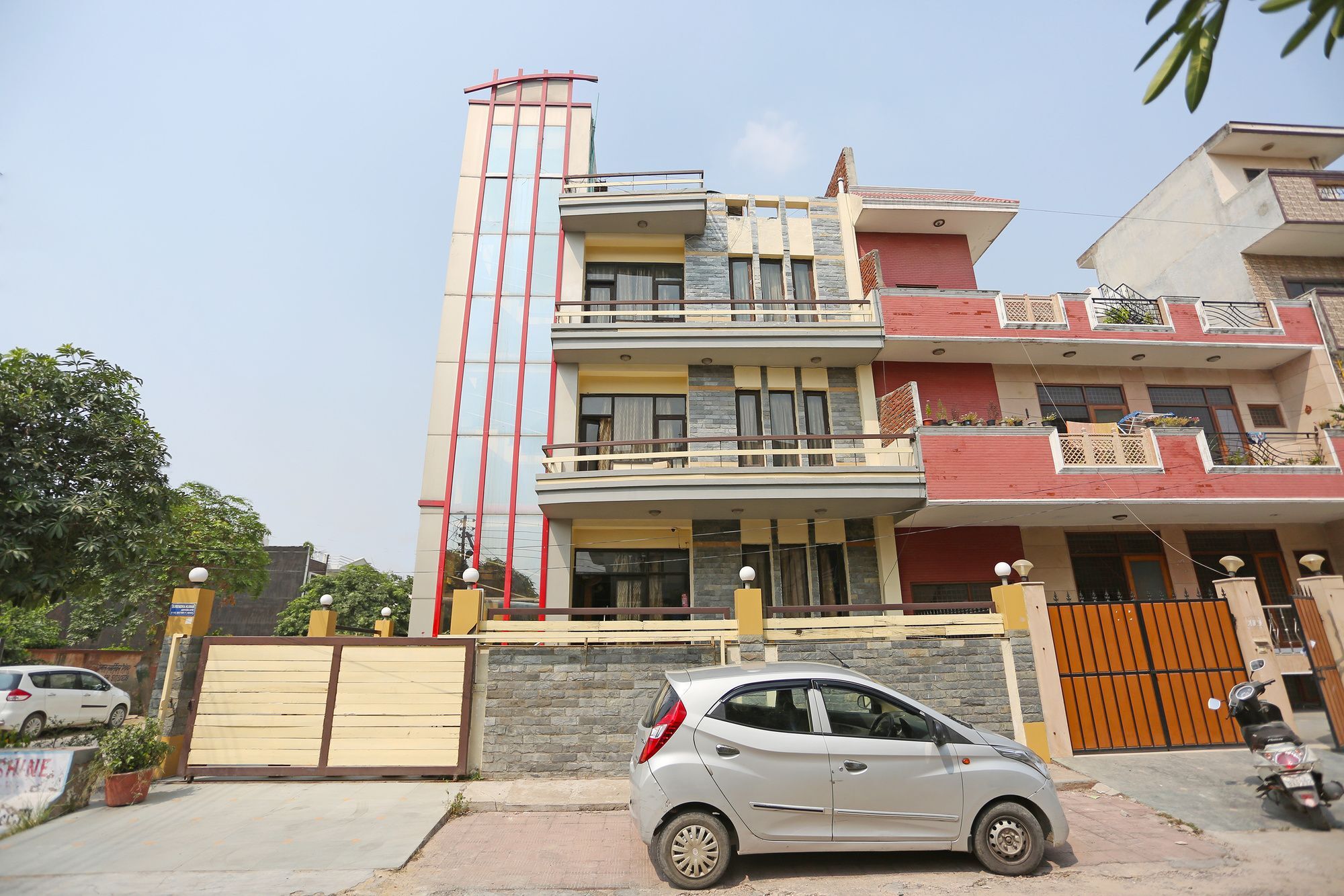 Oyo 9601 Hotel Sunshine Residency Castle Noida Eksteriør bilde